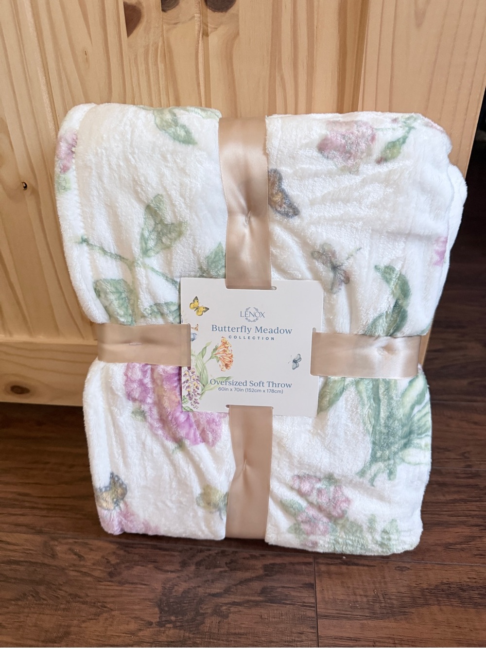NIP Lenox Butterfly Meadow Throw